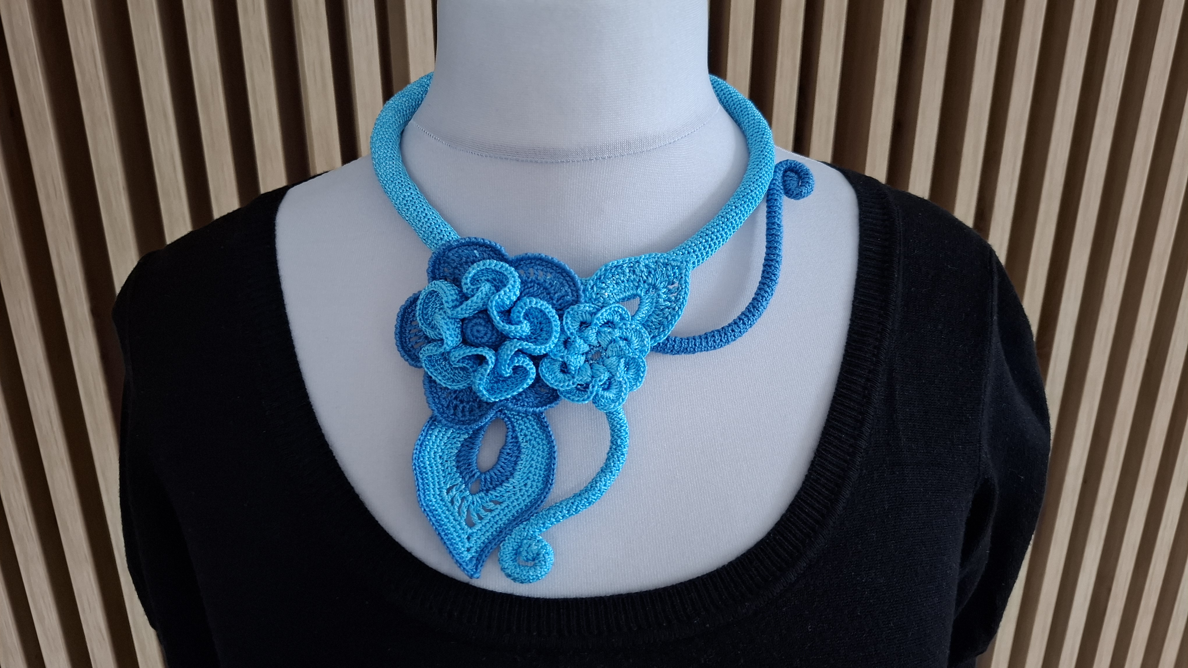 Niebieskie kwiaty - zdjęcie 2