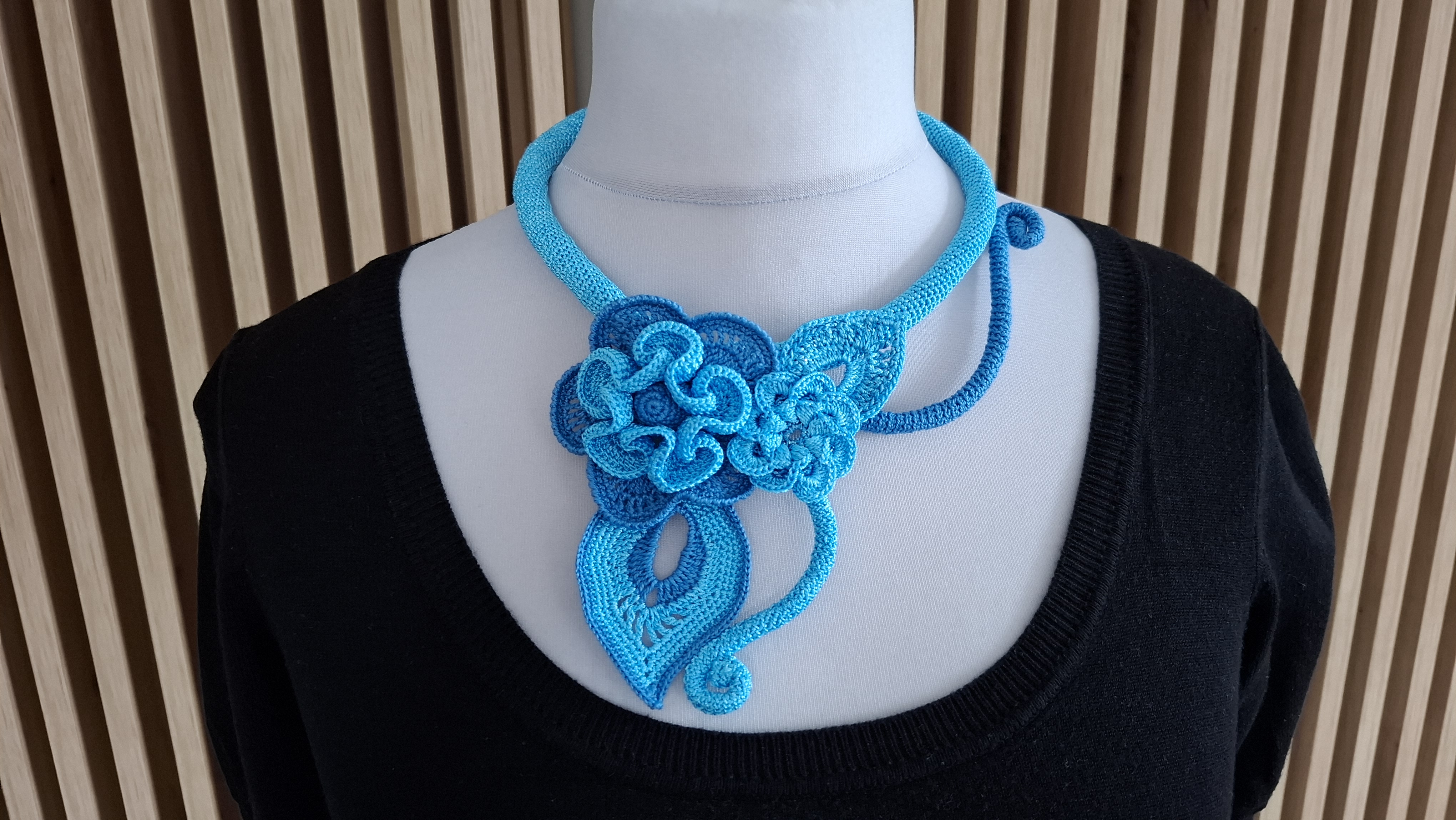 Niebieskie kwiaty - zdjęcie 3